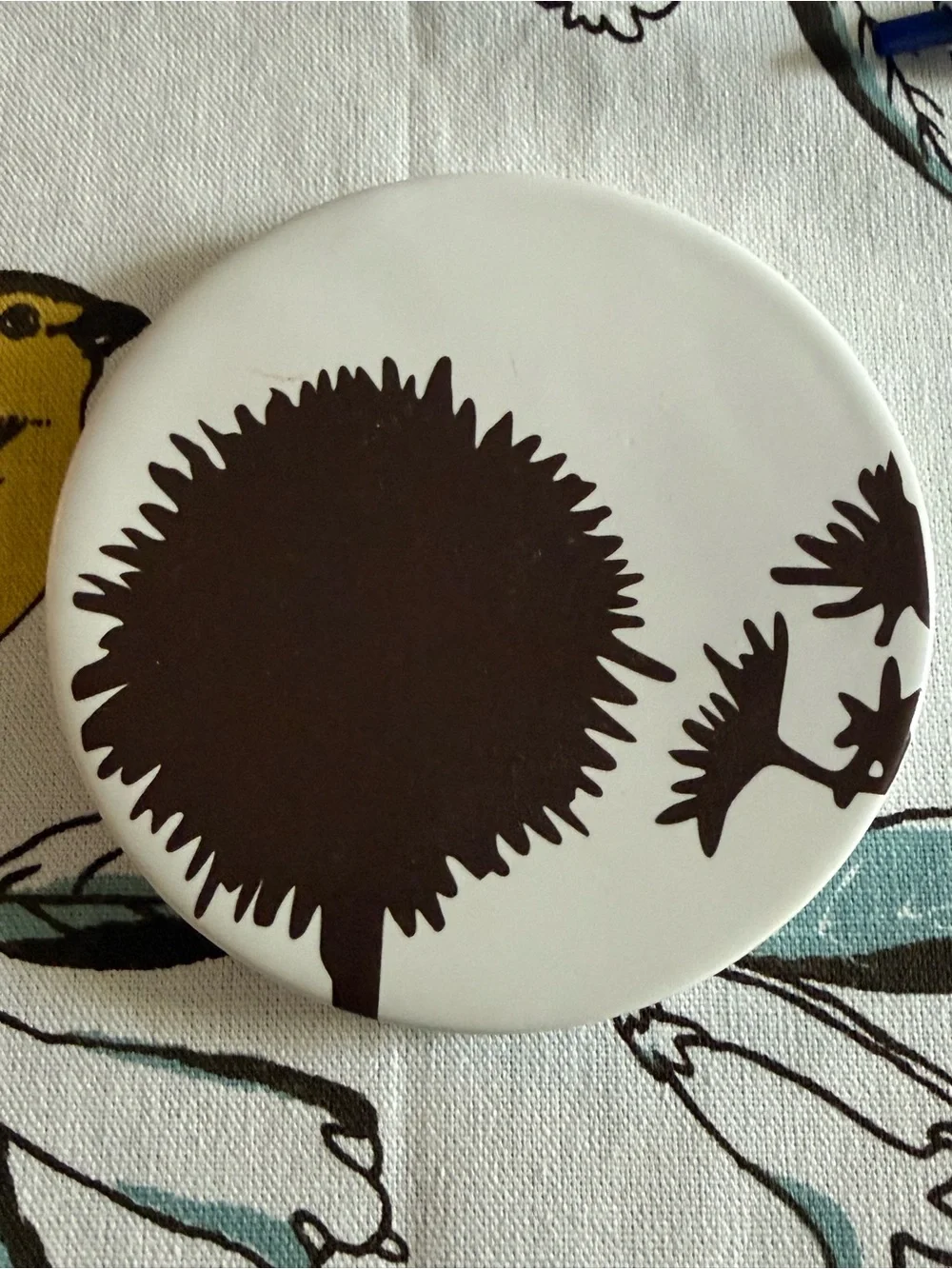 West End Round Botanical Wall Coasters White w/ Dark Brown Silhouettes -set of 5
